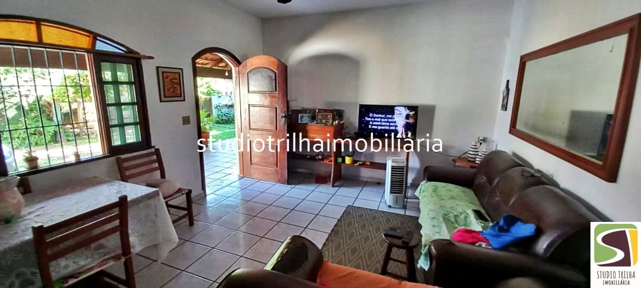 Casa Residencial e Comercial, 580m² á venda em Barra Velha, Ilhabela - SP