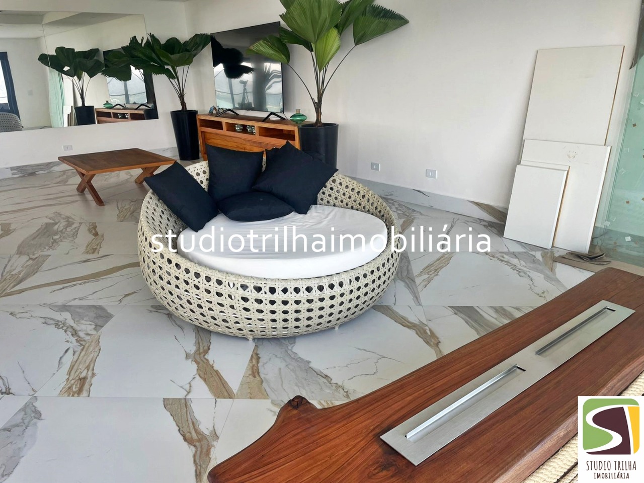 Mansão moderna com 10 suítes,750m², á venda em siriúba, ilha