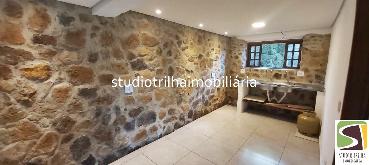 Sobrado em ilhabela, 135m² com vista 180 graus de frente par