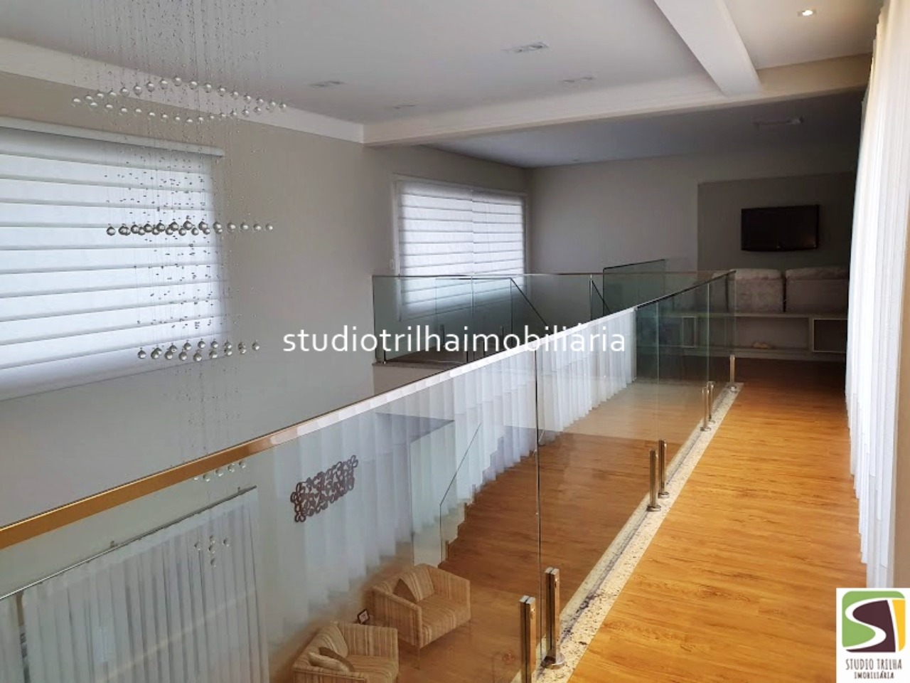 Excelente Mansão, 563m² com 4 Suítes amplas, Varanda Gourmet e Piscina em São José dos Campos - SP