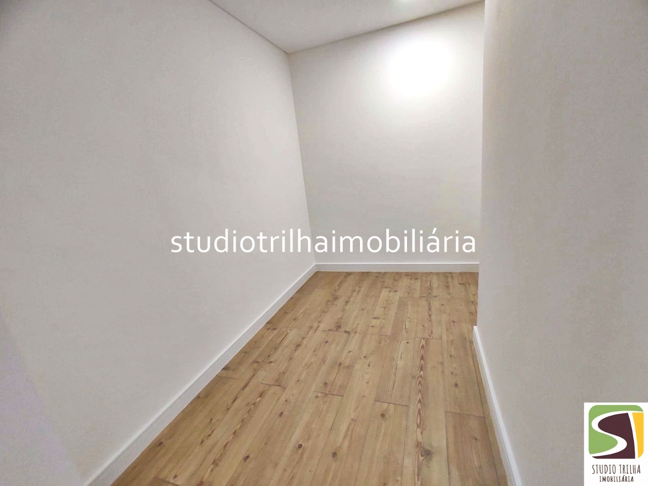 Excelente sobrado, 355m² com 4 suítes e área gourmet
