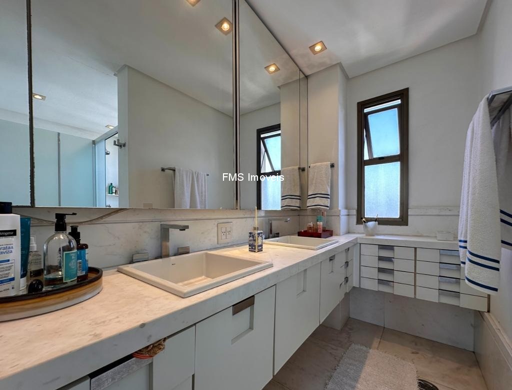 Apartamento, 3 quartos, 240 m² - Foto 57