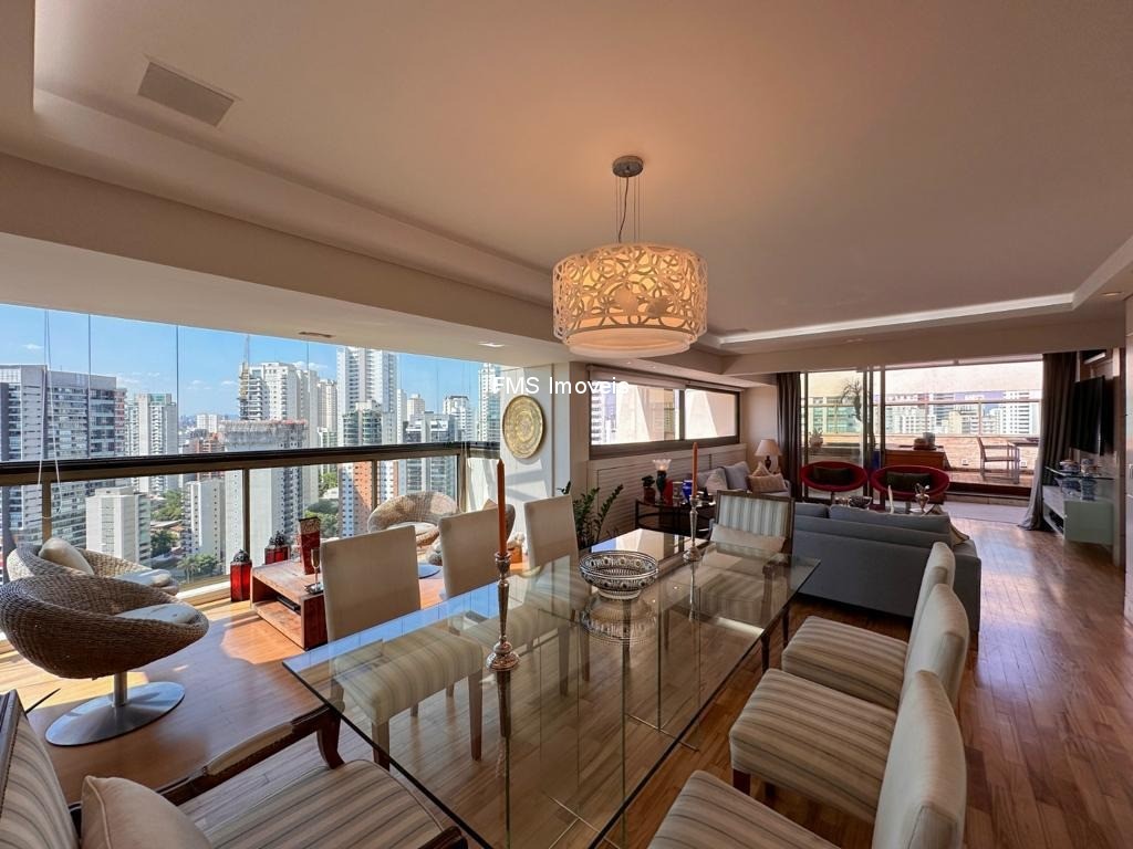 Apartamento, 3 quartos, 240 m² - Foto 4