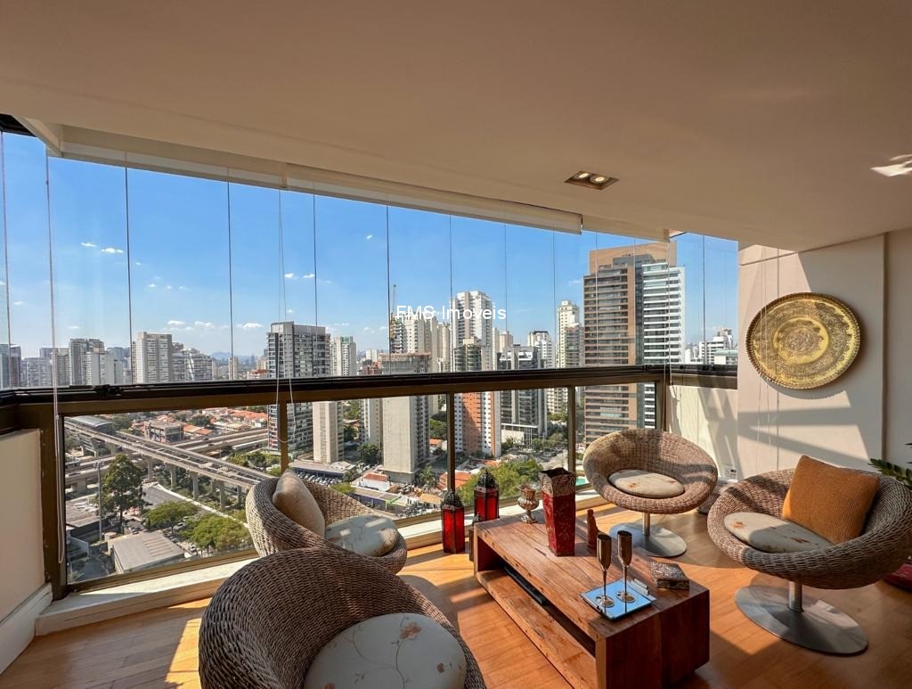 Apartamento, 3 quartos, 240 m² - Foto 8