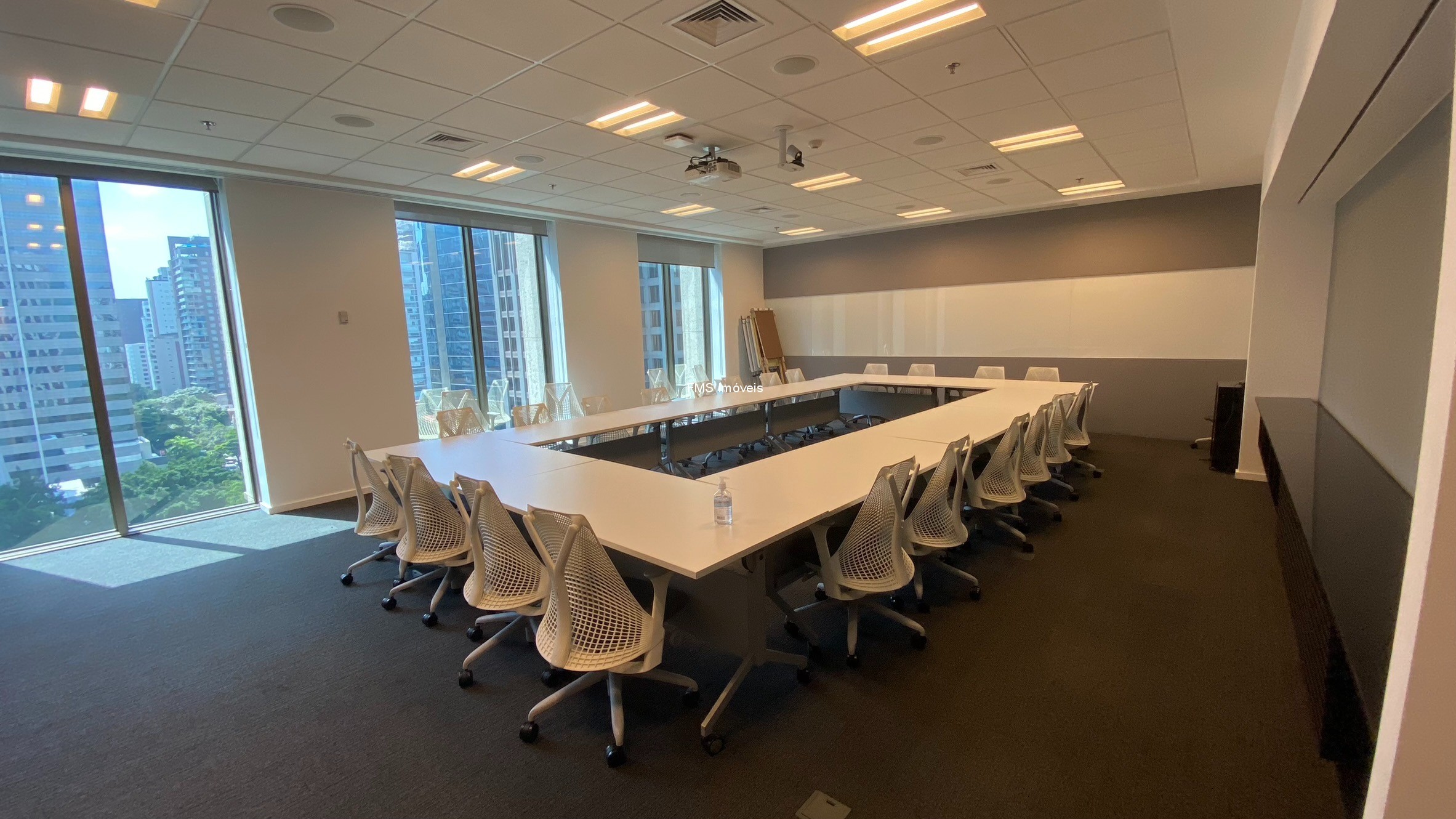 Sala-Conjunto, 2040 m² - Foto 13