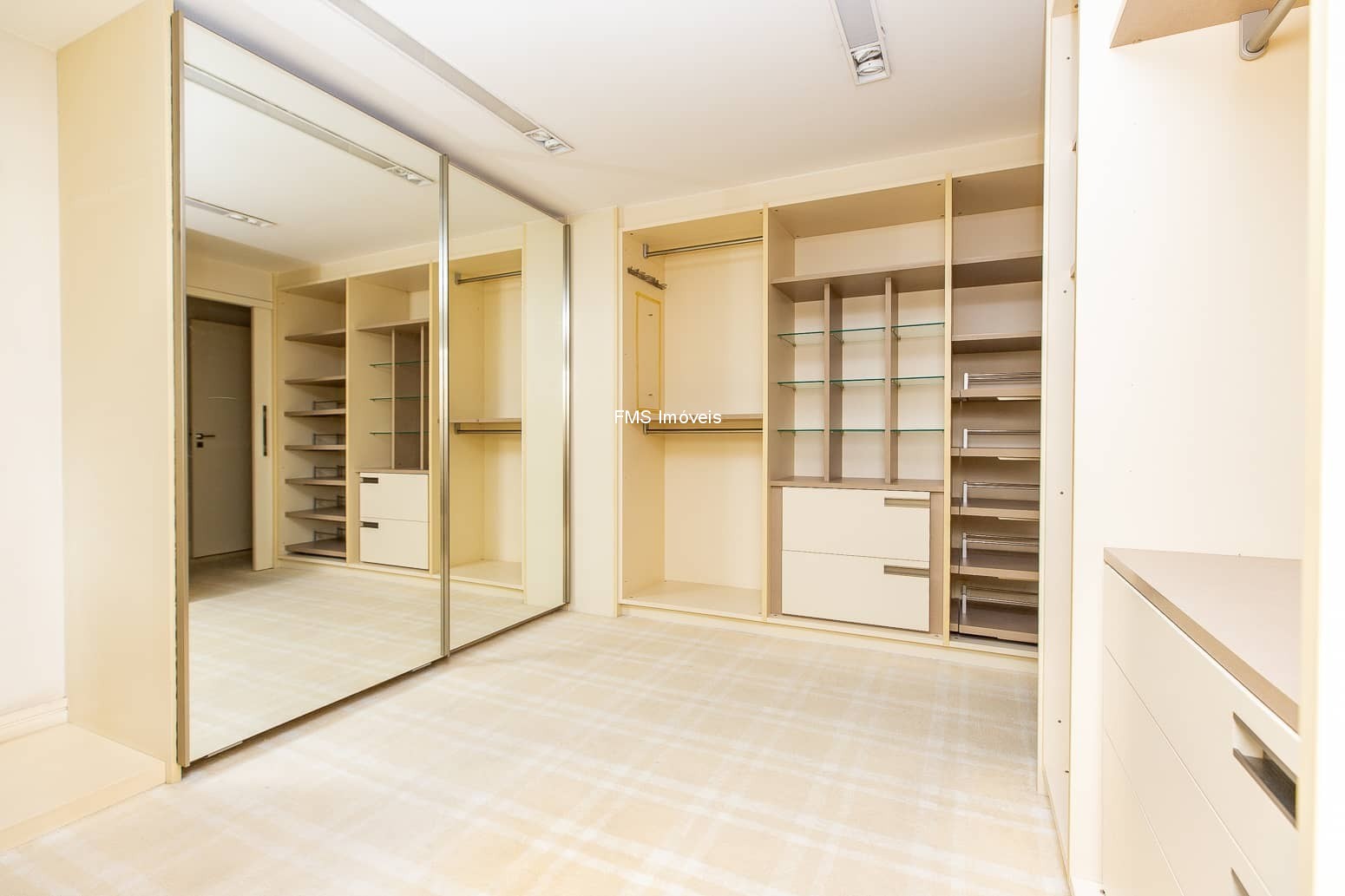 Apartamento, 3 quartos, 290 m² - Foto 18