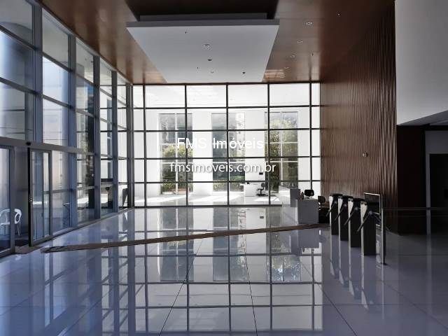 Prédio Inteiro, 11600 m² - Foto 1