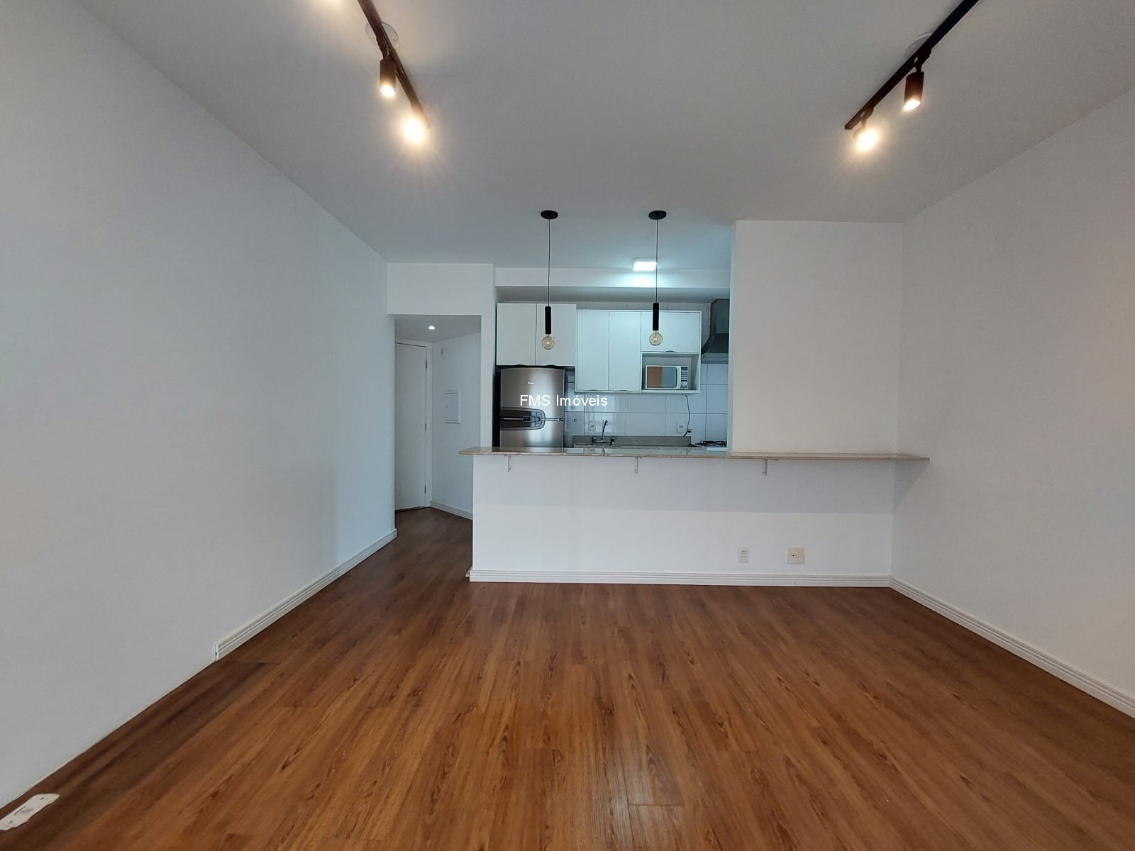 Apartamento, 2 quartos, 70 m² - Foto 2