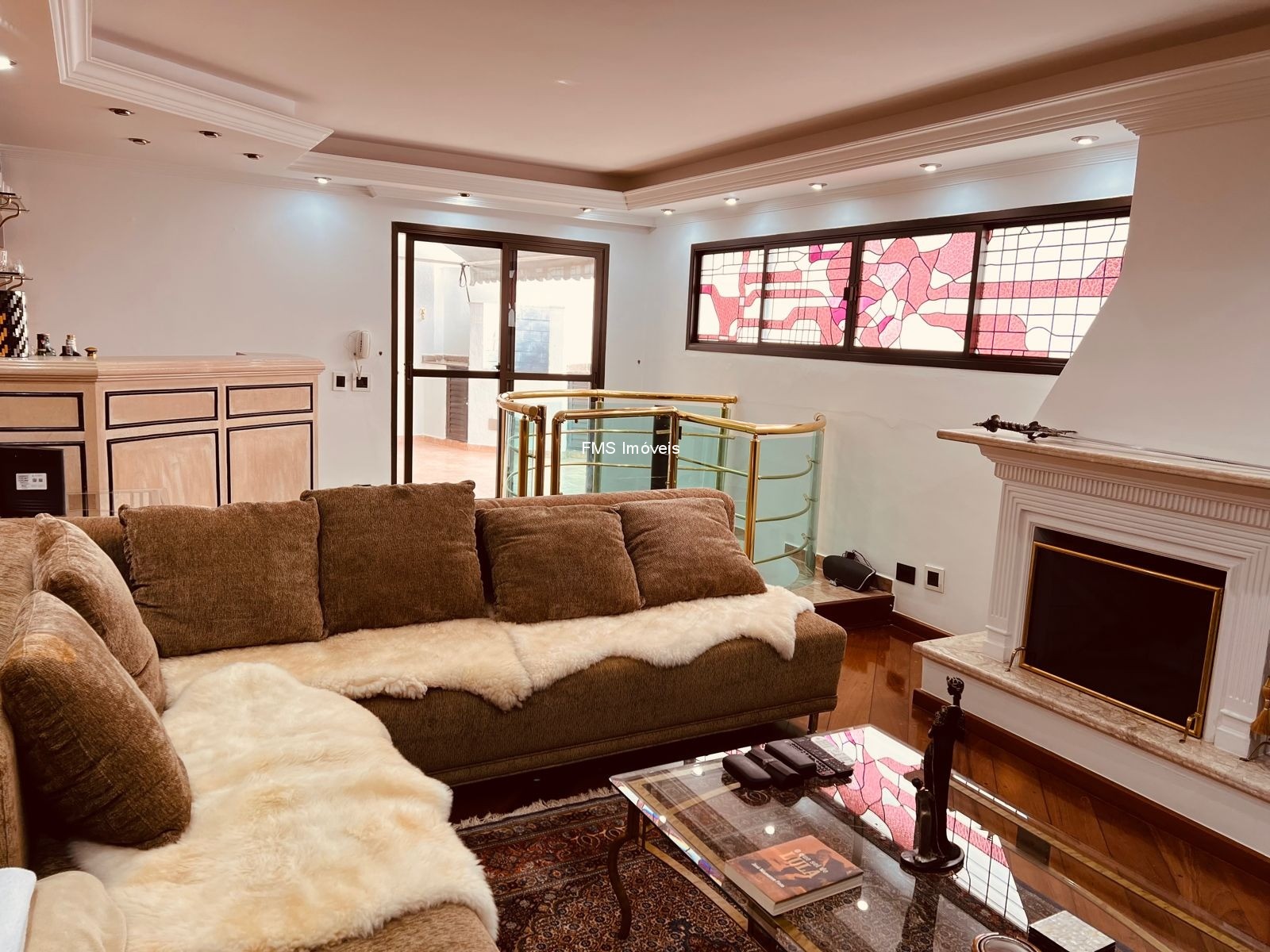 Apartamento, 3 quartos, 280 m² - Foto 1