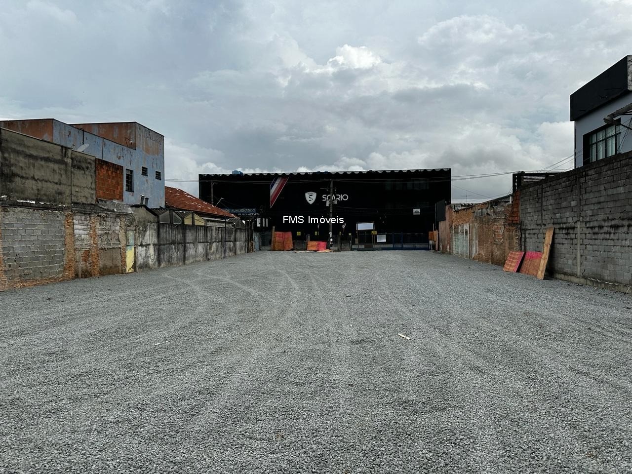 Prédio Inteiro - Foto 10