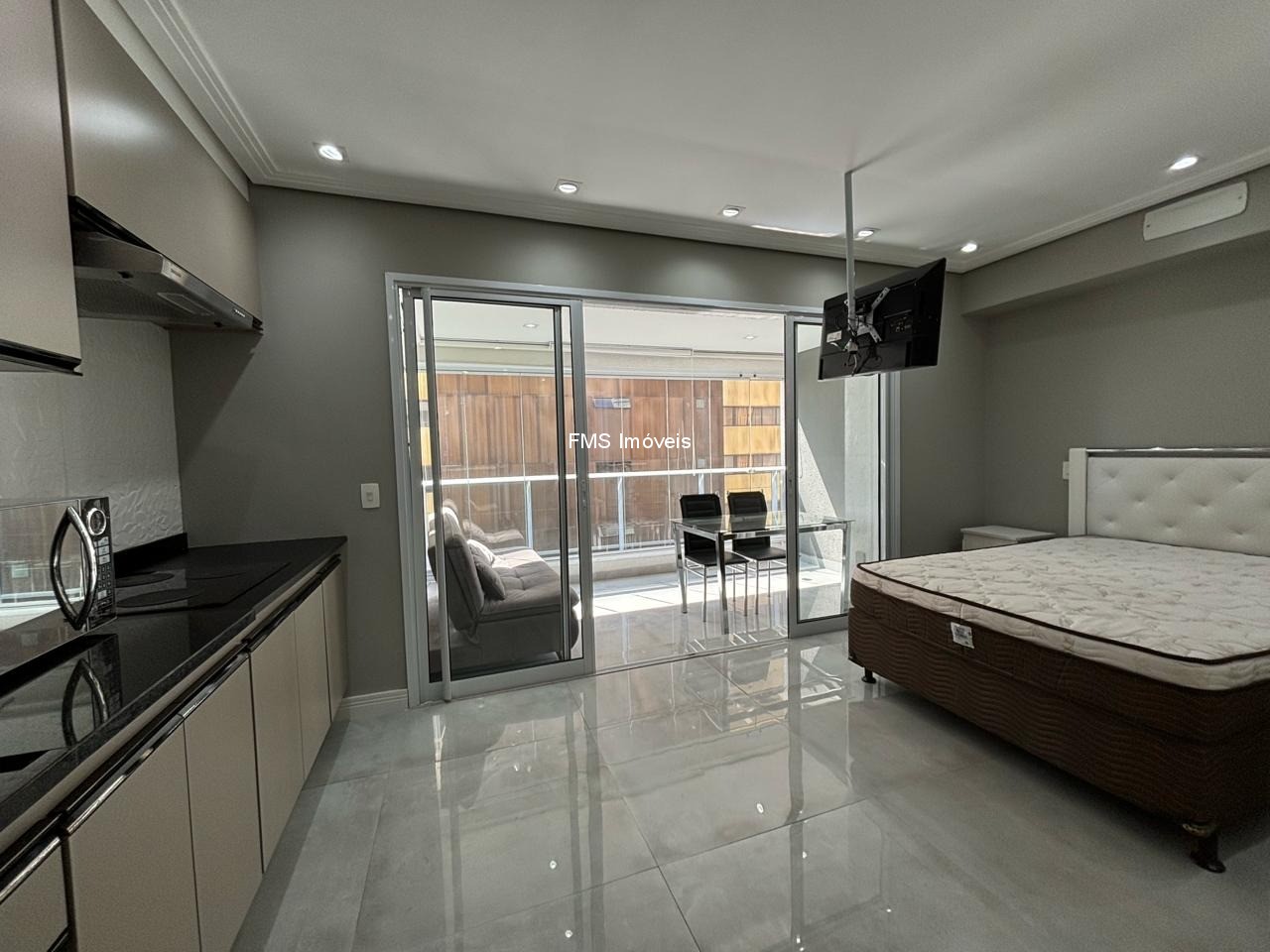 Apartamento, 1 quarto, 33 m² - Foto 1