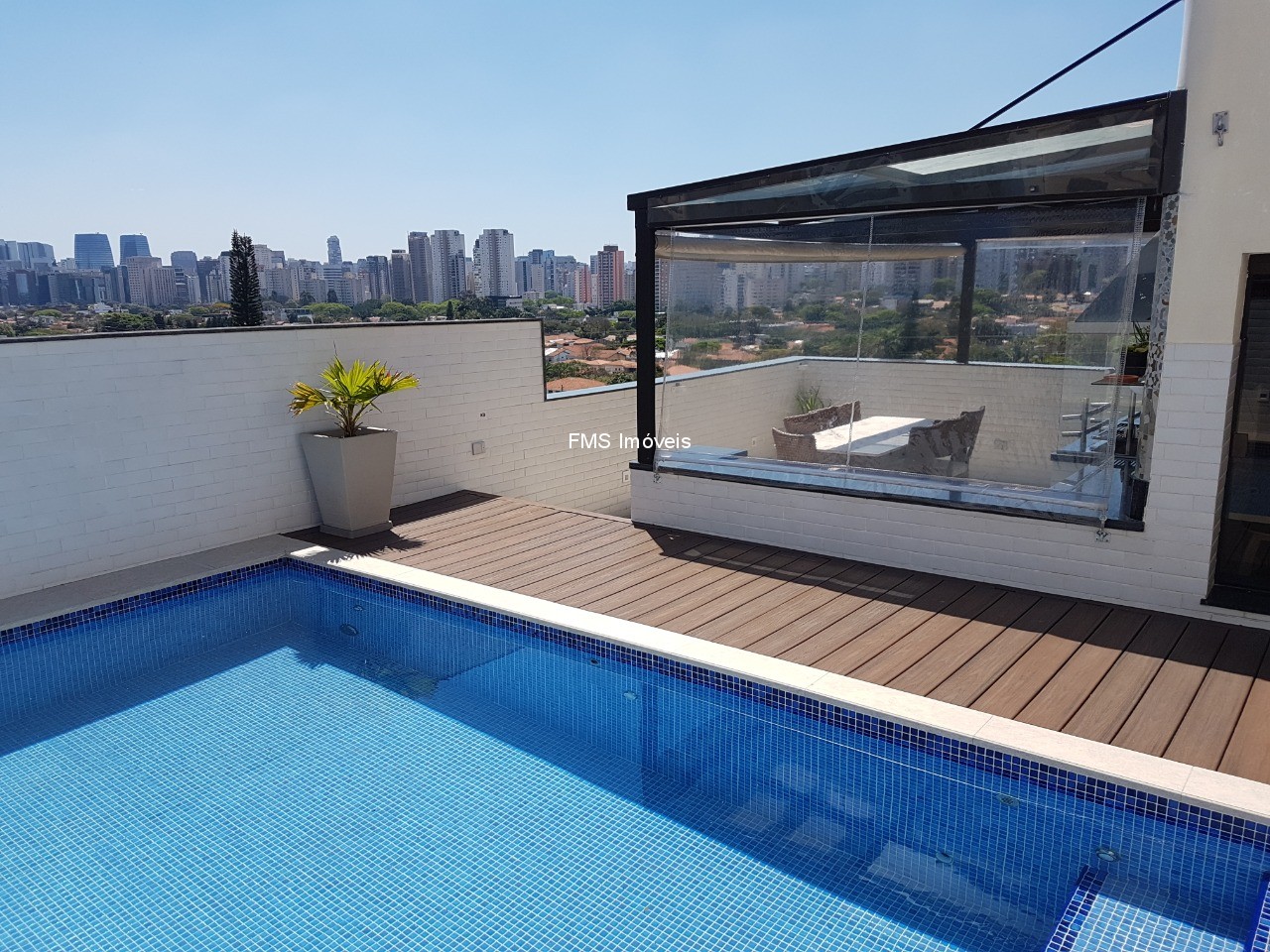 Cobertura à venda com 3 quartos, 287m² - Foto 1