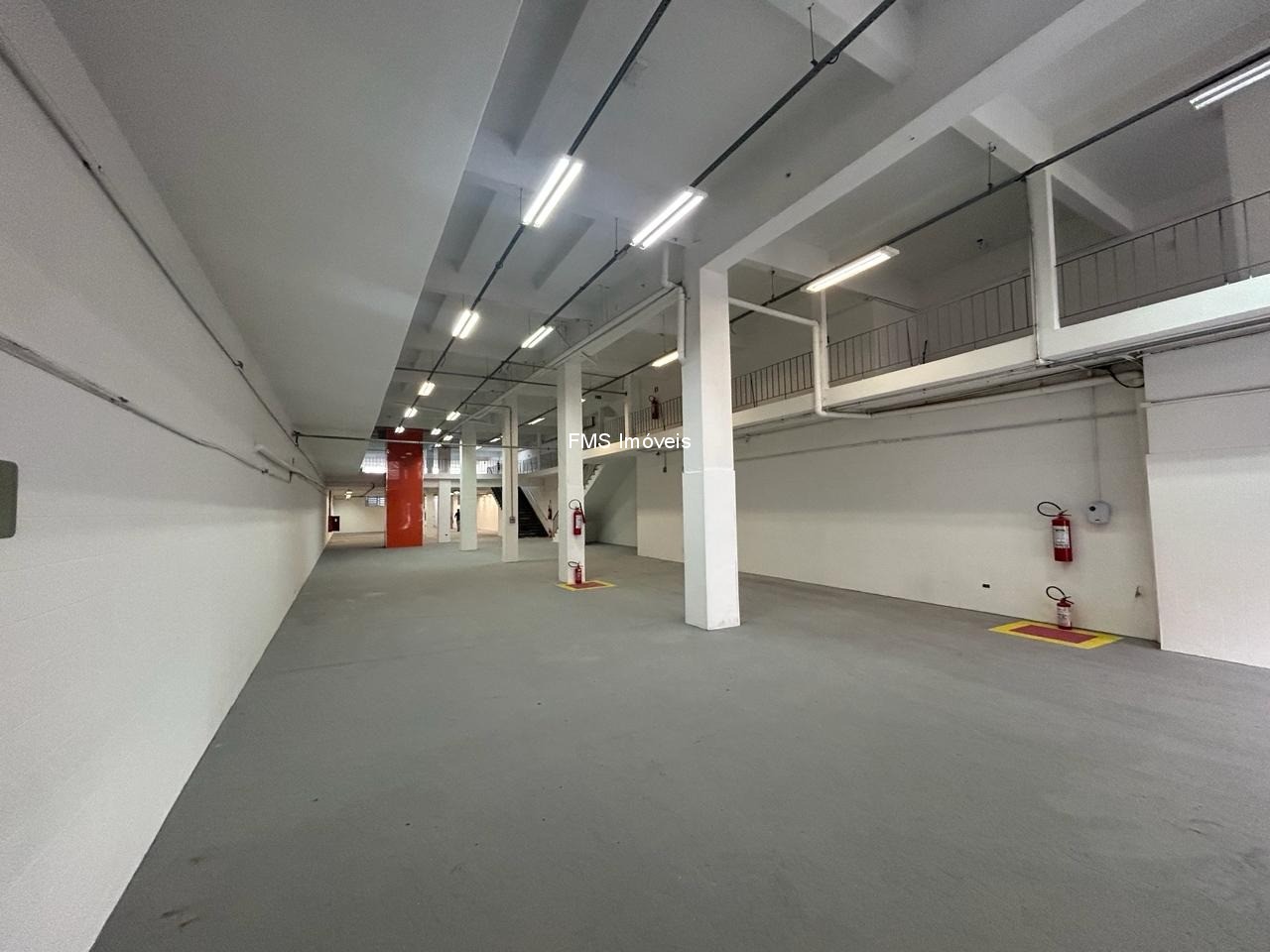 Loja-Salão, 1300 m² - Foto 29