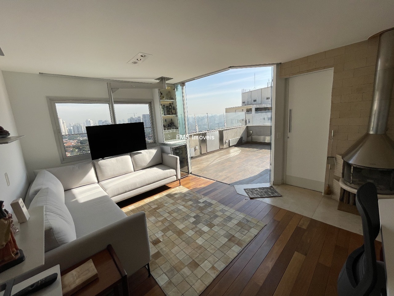 Apartamento, 3 quartos, 121 m² - Foto 1
