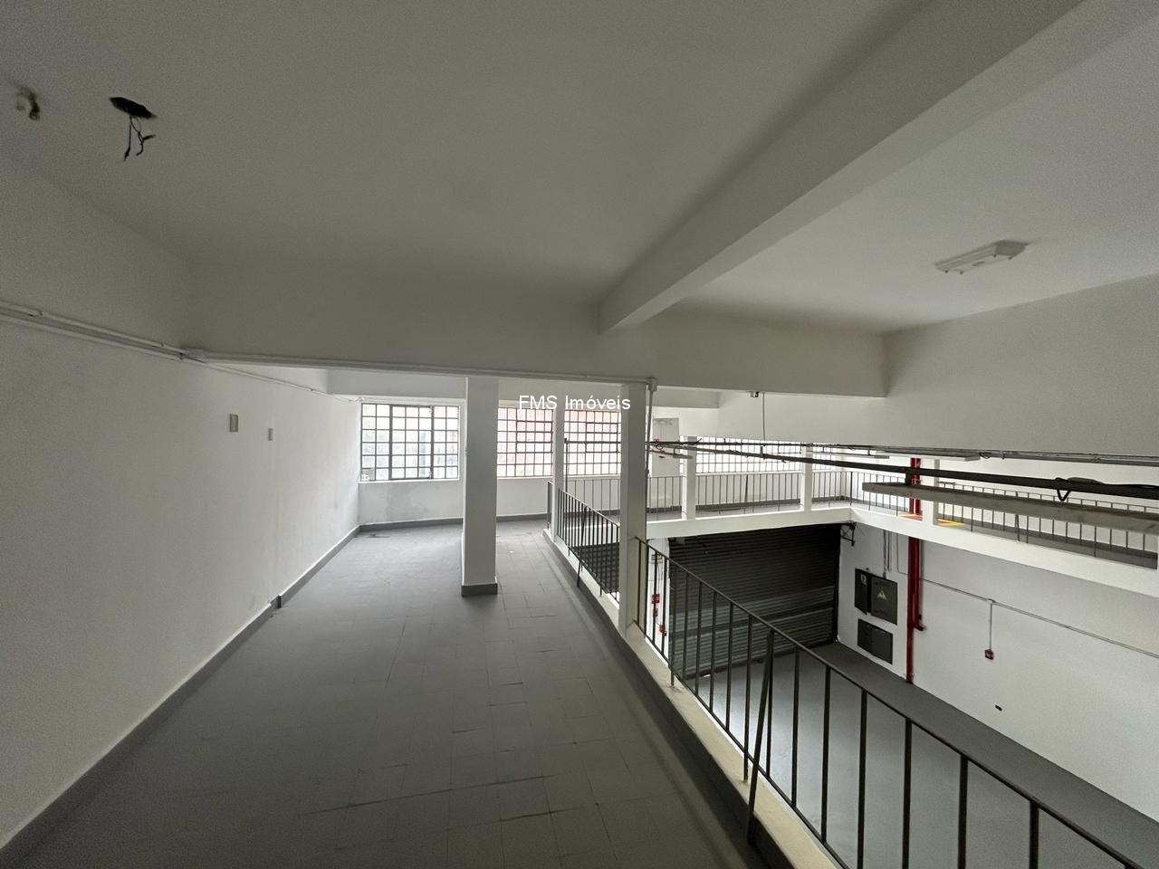 Loja-Salão, 1300 m² - Foto 17