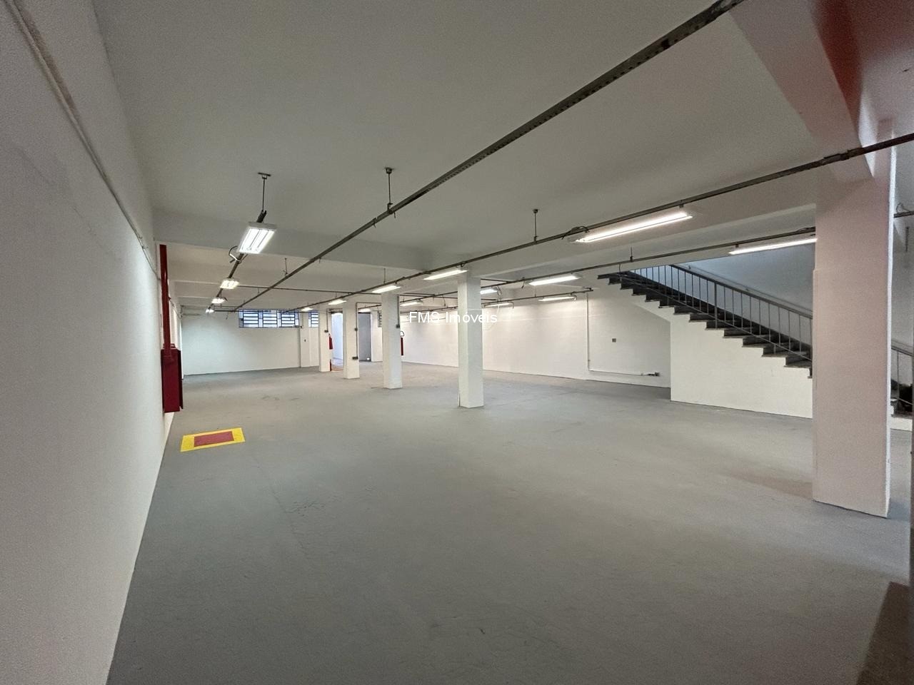 Loja-Salão, 1300 m² - Foto 12