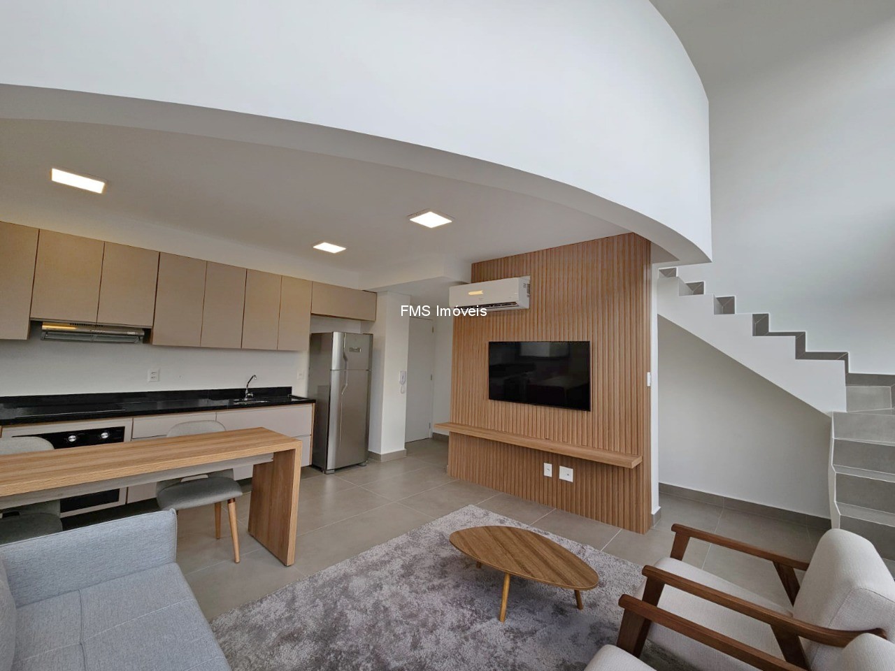 Apartamento, 1 quarto, 61 m² - Foto 1