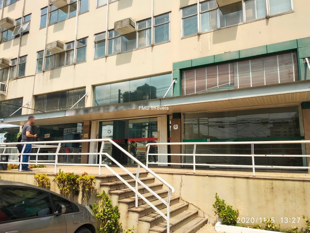 Loja-Salão, 212 m² - Foto 1