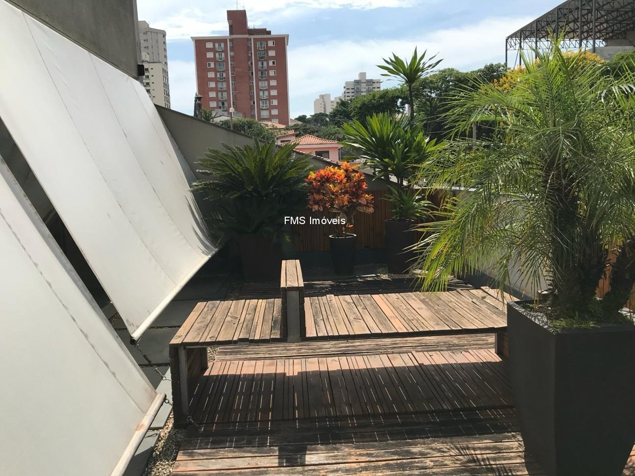 Prédio Inteiro - Foto 20