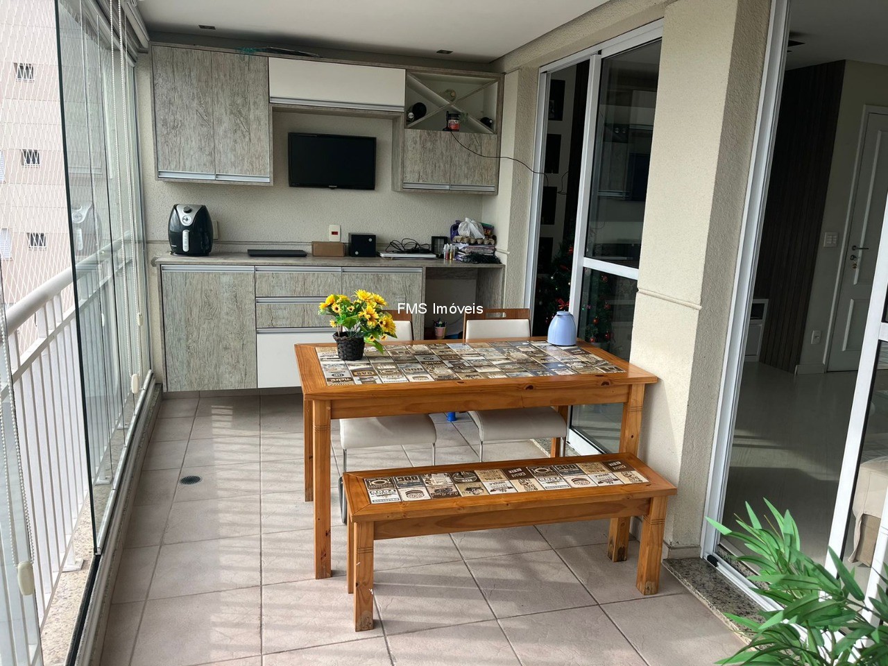 Apartamento, 3 quartos, 96 m² - Foto 2