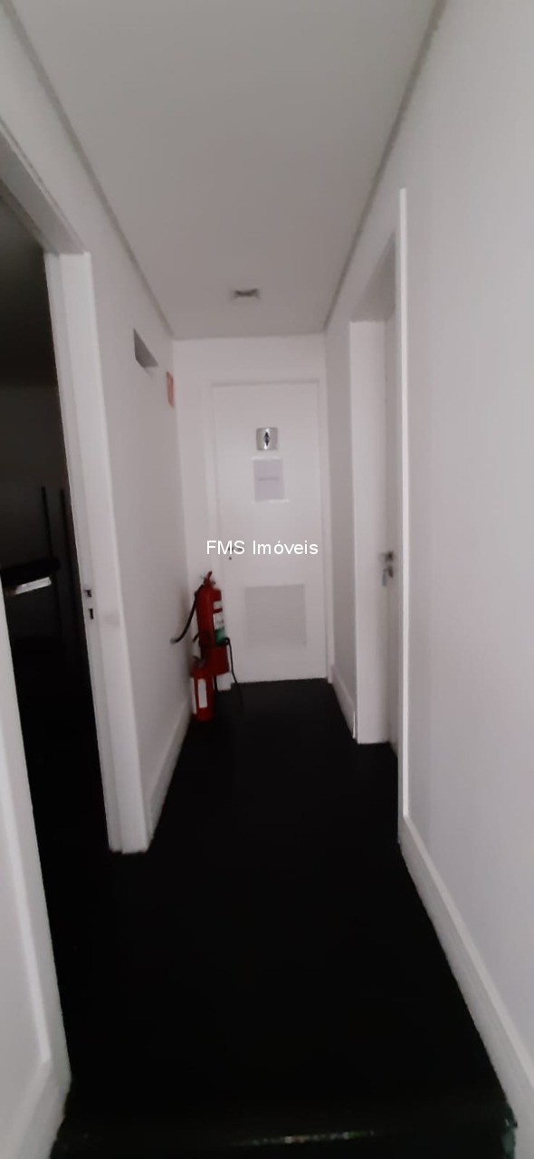 Prédio Inteiro - Foto 17
