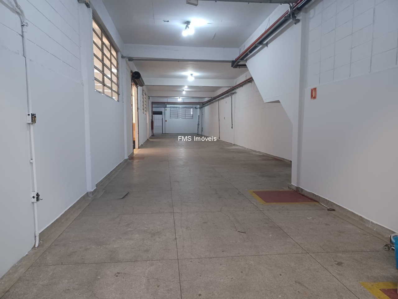 Depósito-Galpão, 875 m² - Foto 2