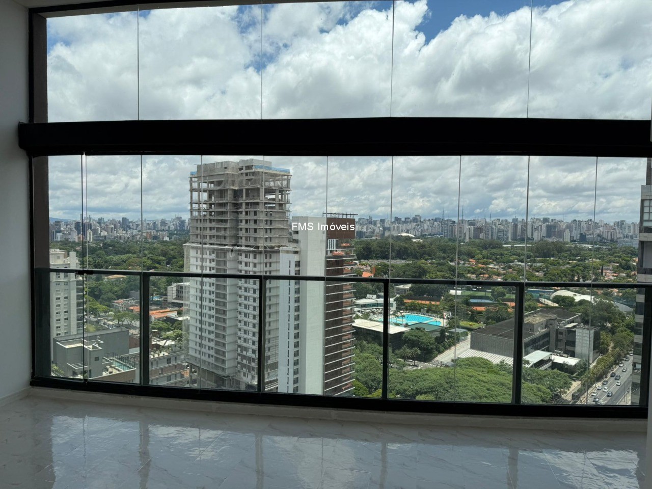 Apartamento, 1 quarto, 62 m² - Foto 4