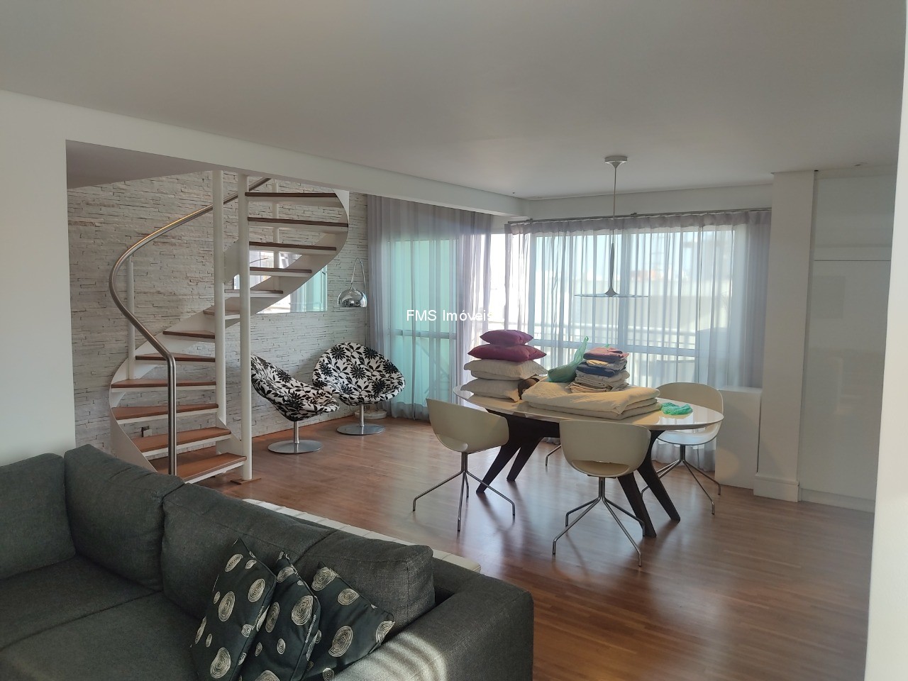 Apartamento, 1 quarto, 104 m² - Foto 4
