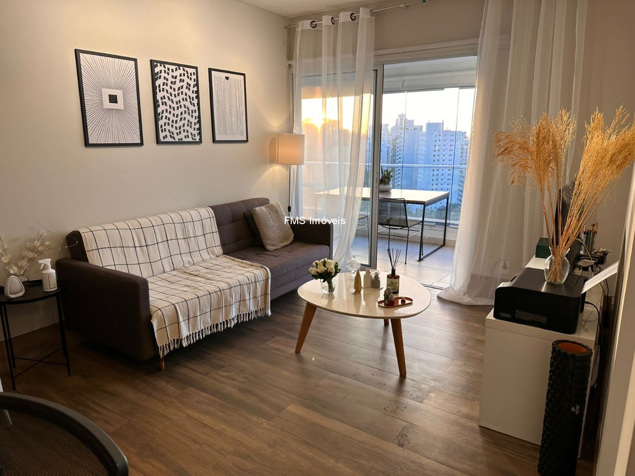 Apartamento, 1 quarto, 50 m² - Foto 1