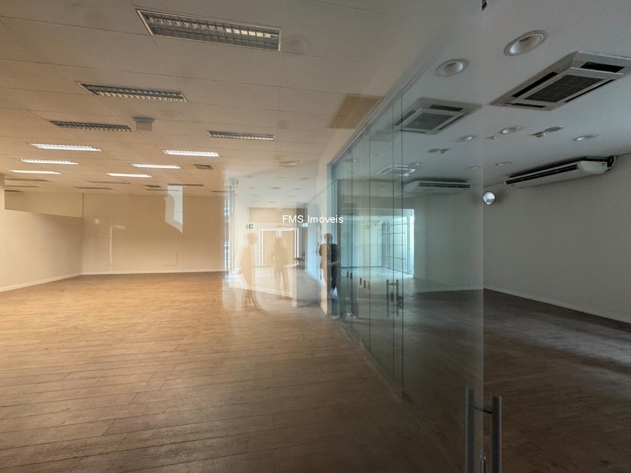 Loja-Salão, 3183 m² - Foto 4
