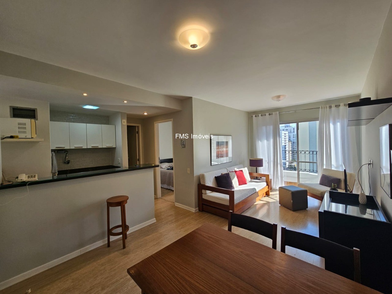 Apartamento, 1 quarto, 42 m² - Foto 1