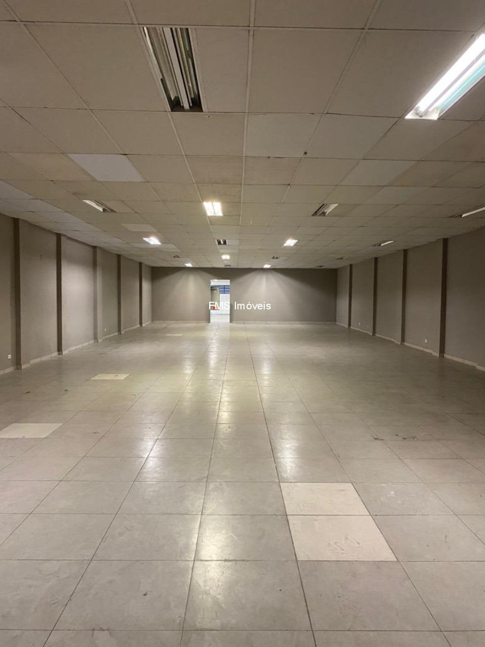 Loja-Salão, 477 m² - Foto 4
