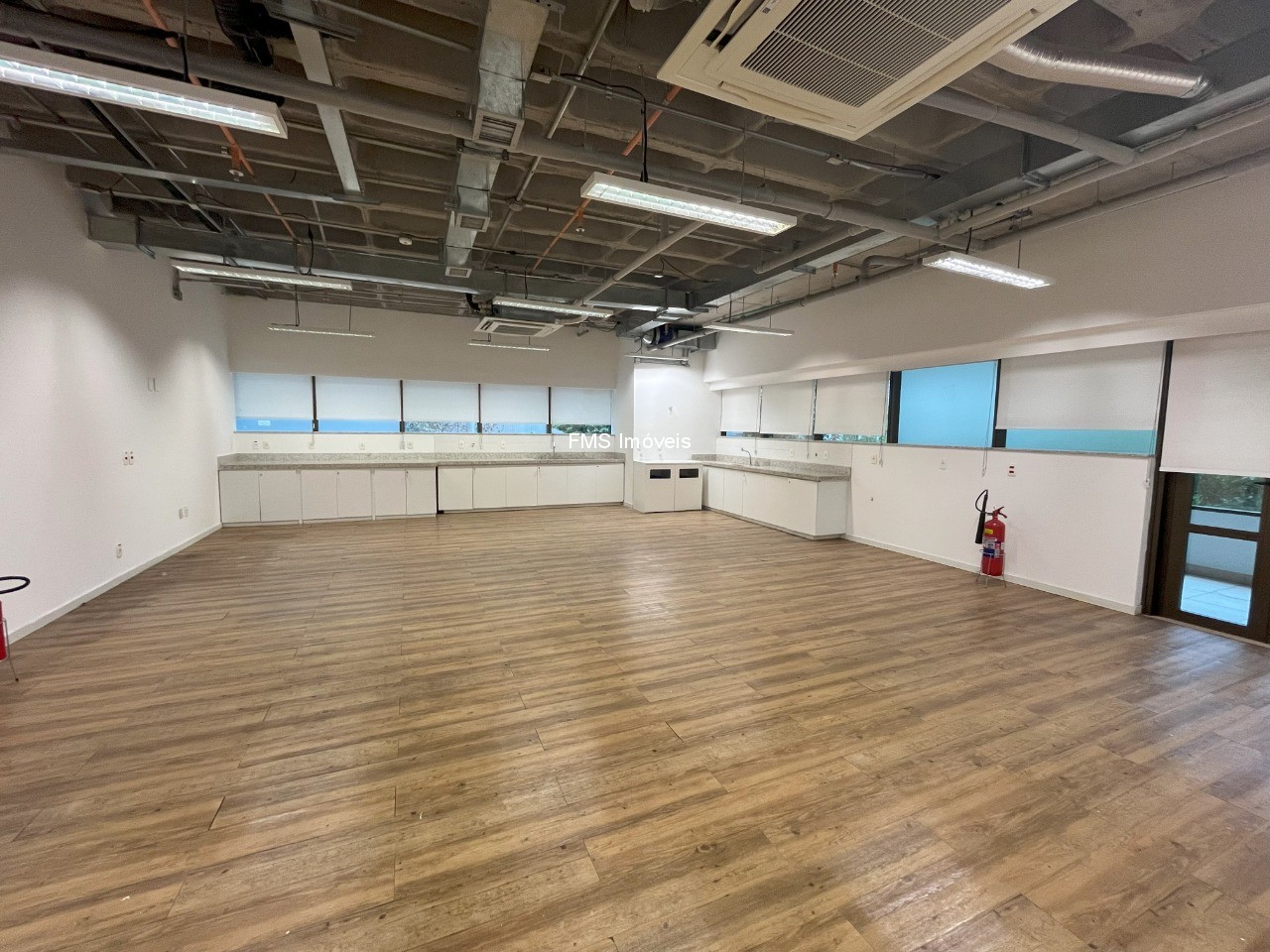 Sala-Conjunto, 1507 m² - Foto 49