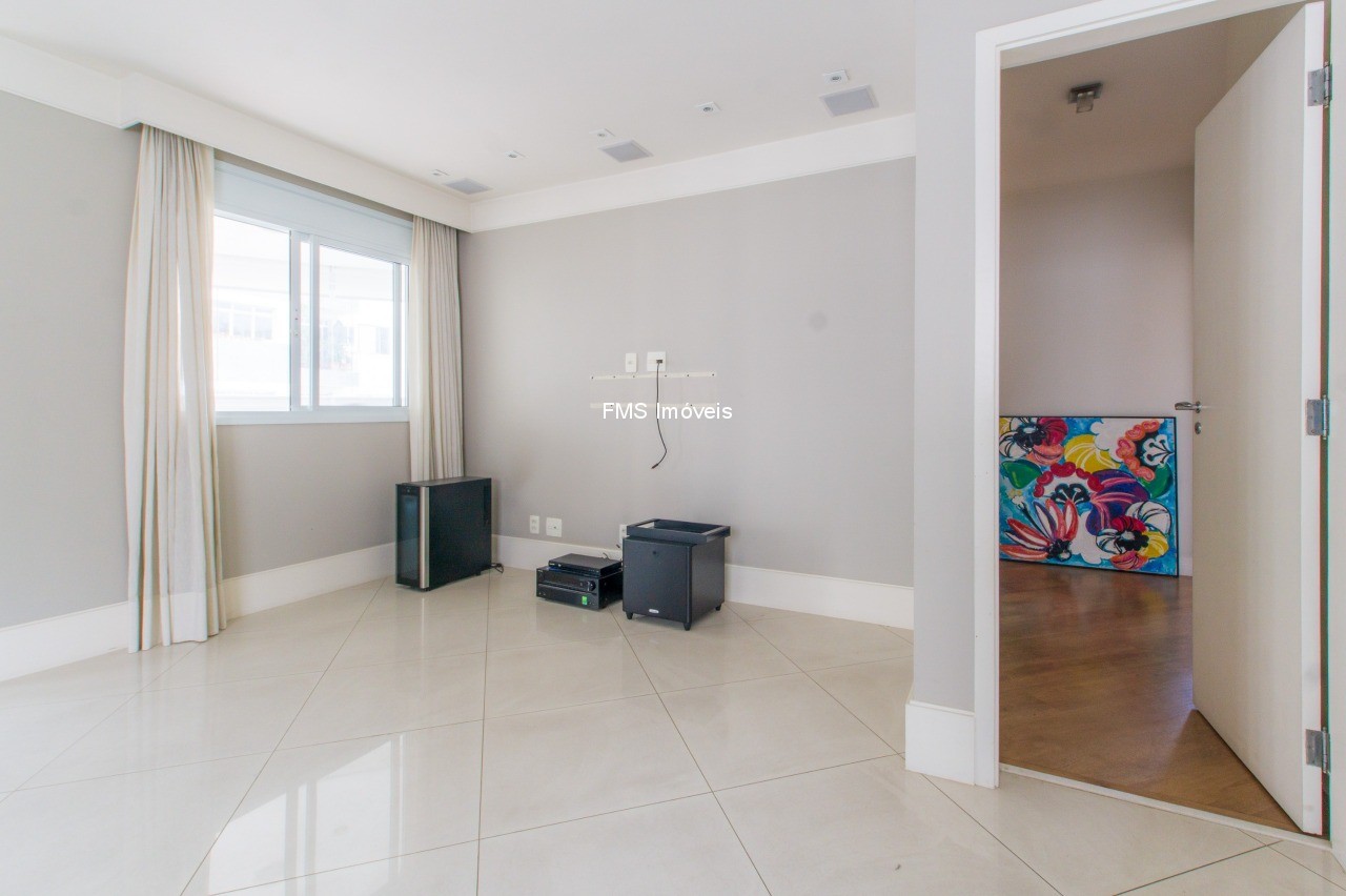 Apartamento, 3 quartos, 124 m² - Foto 2