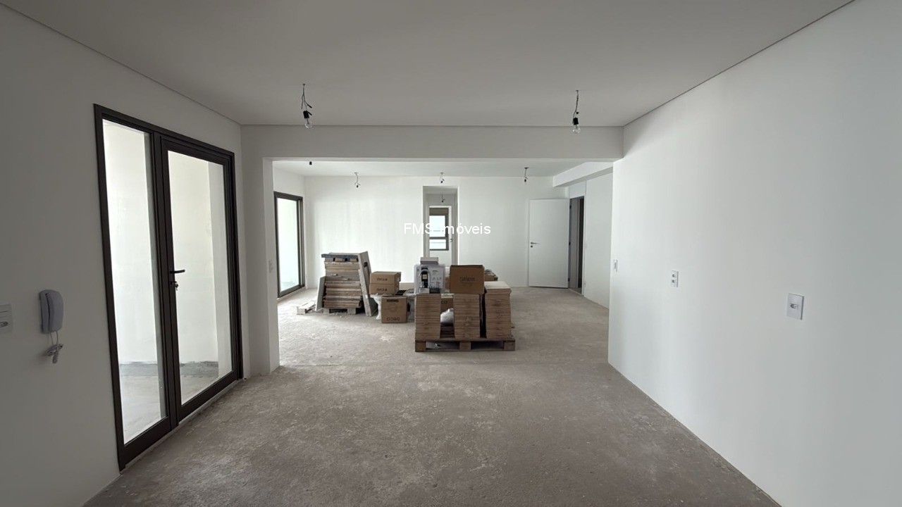 Apartamento, 3 quartos, 158 m² - Foto 1