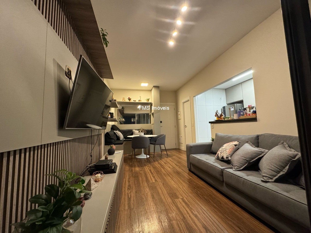 Apartamento, 2 quartos, 78 m² - Foto 1