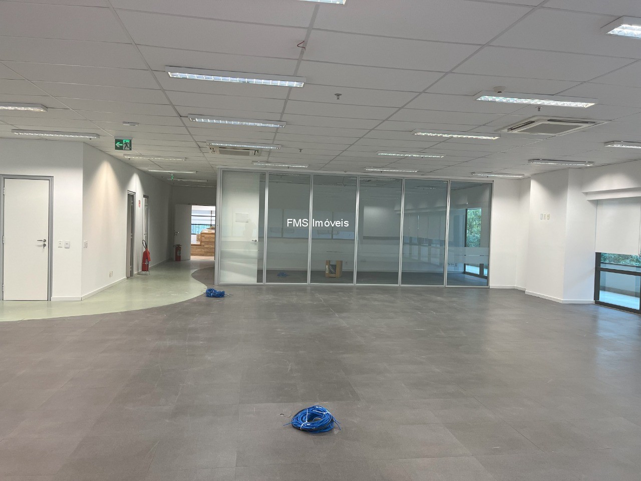 Sala-Conjunto, 1507 m² - Foto 37