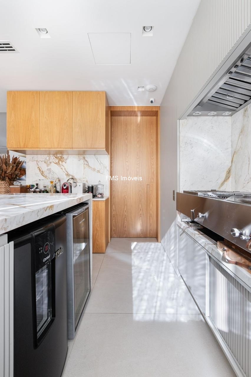 Apartamento, 3 quartos, 243 m² - Foto 10
