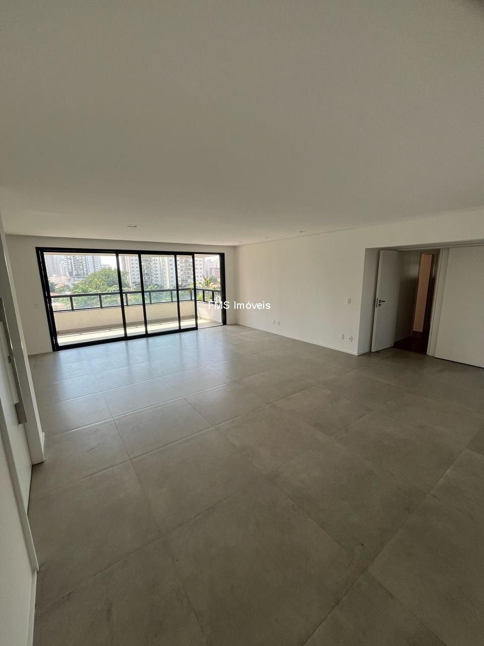 Apartamento, 3 quartos, 187 m² - Foto 1