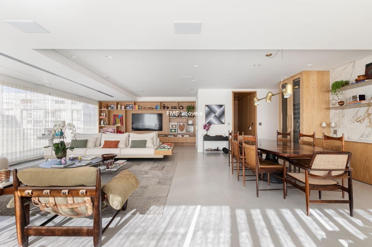 Apartamento, 3 quartos, 243 m² - Foto 2