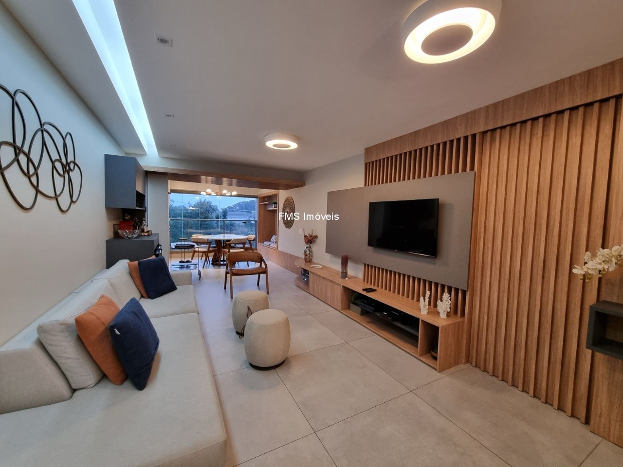 Apartamento, 3 quartos, 129 m² - Foto 2
