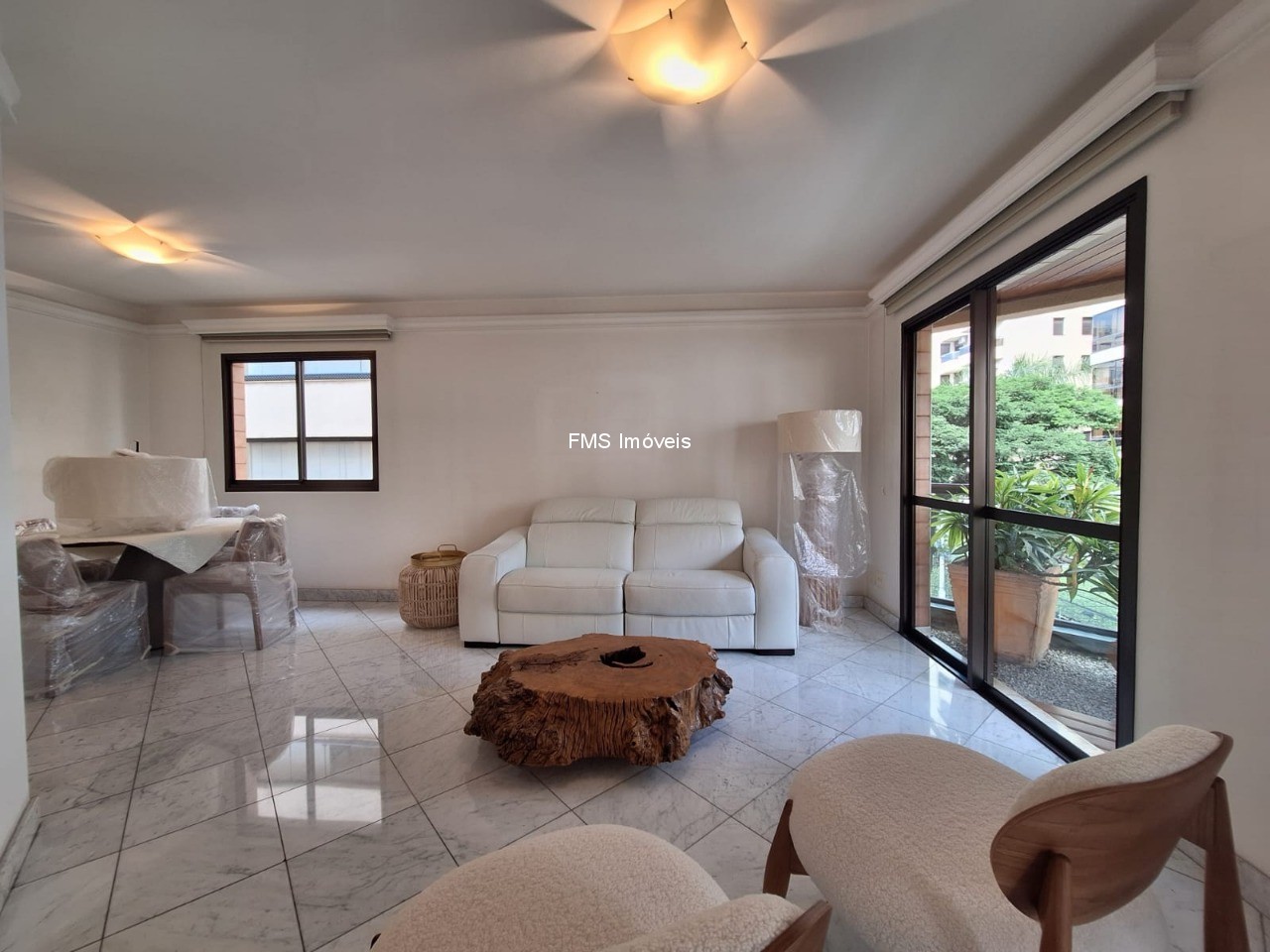 Apartamento, 3 quartos, 121 m² - Foto 1