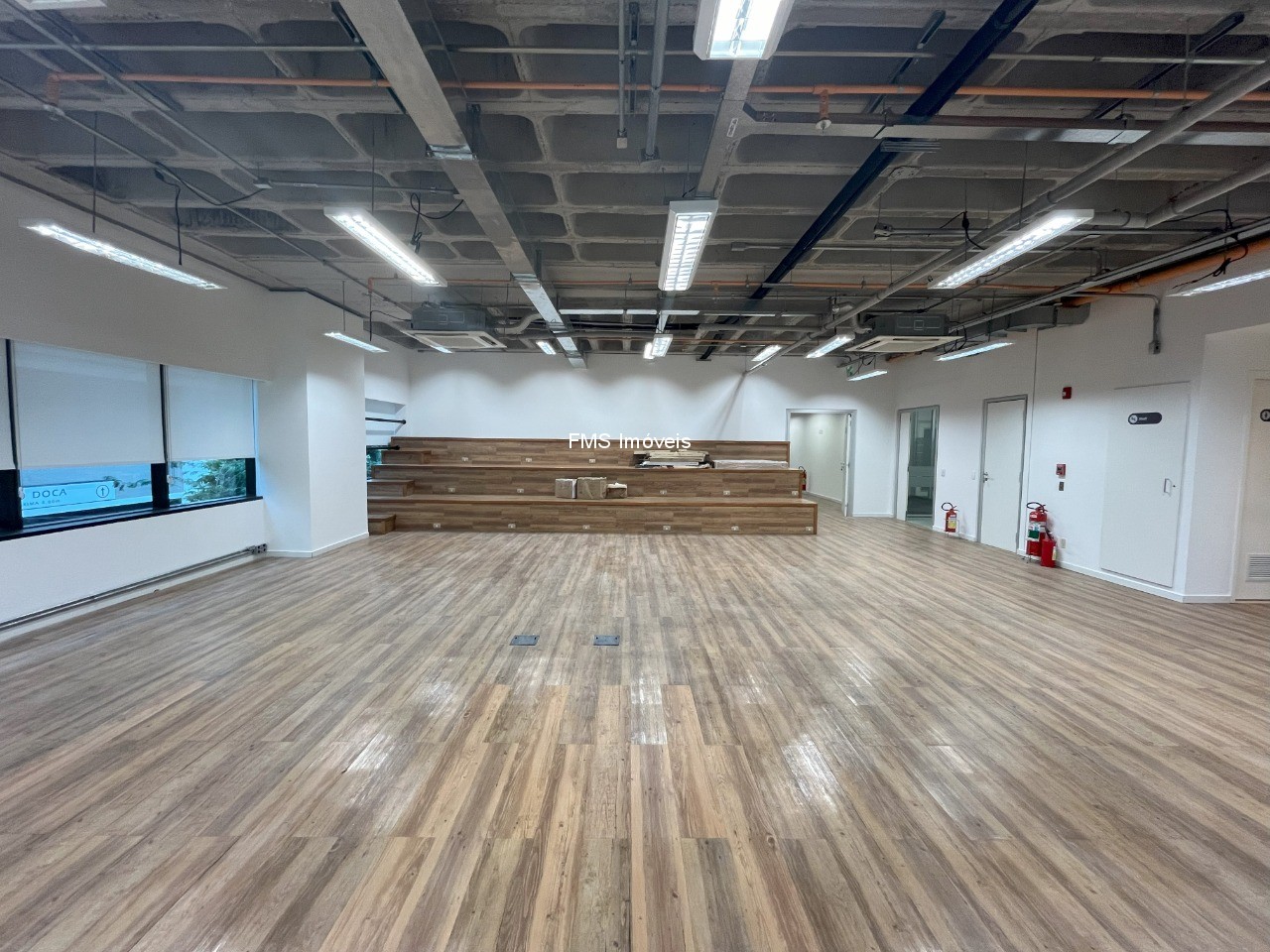 Sala-Conjunto, 1507 m² - Foto 55
