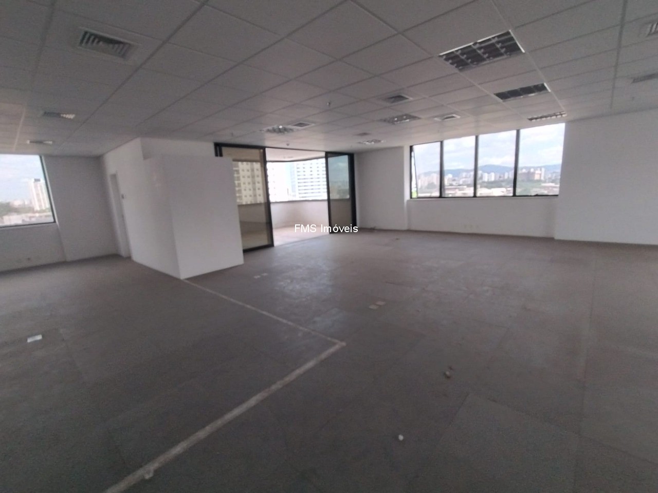 Sala-Conjunto, 320 m² - Foto 1