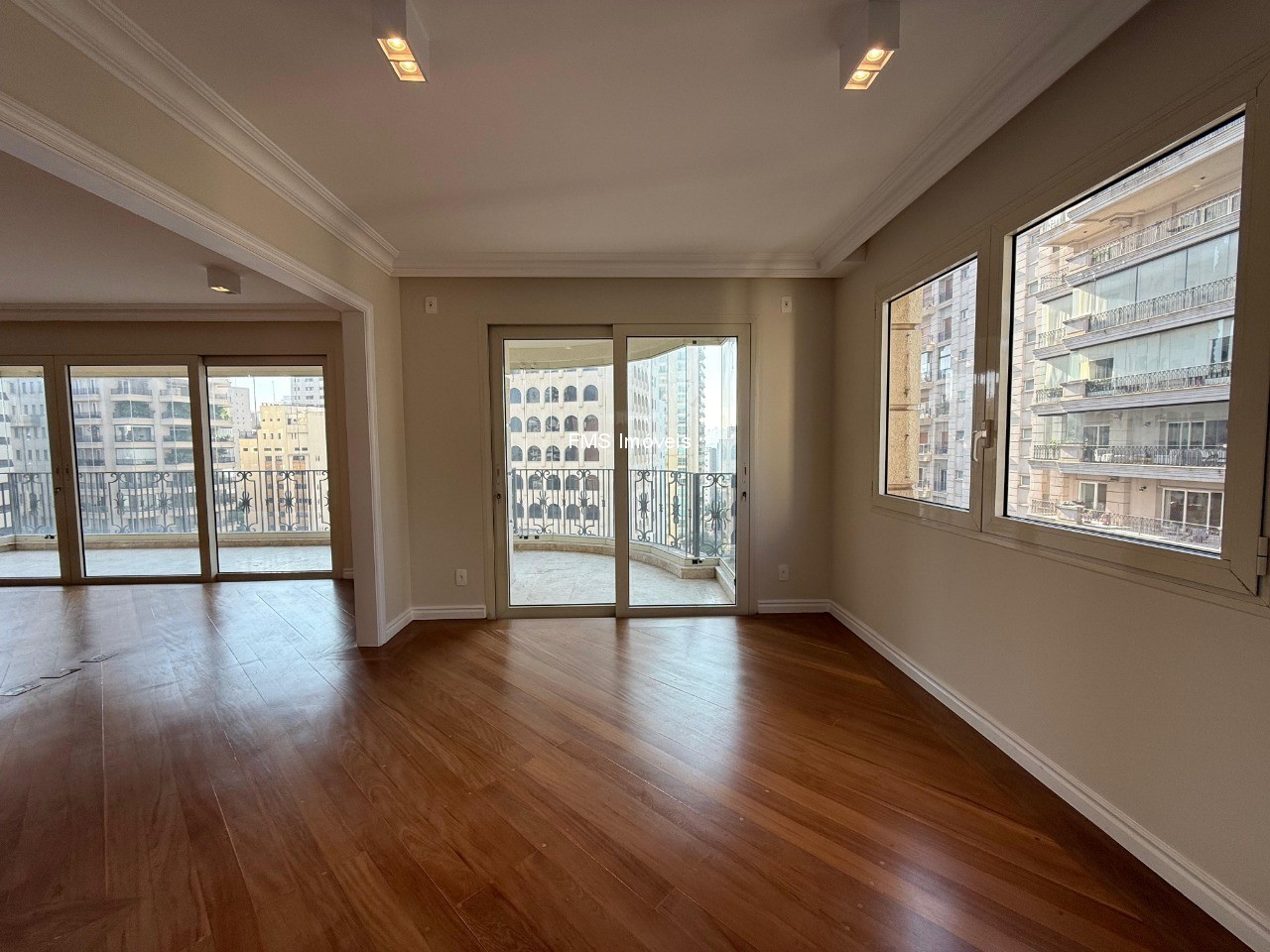 Apartamento, 3 quartos, 278 m² - Foto 5