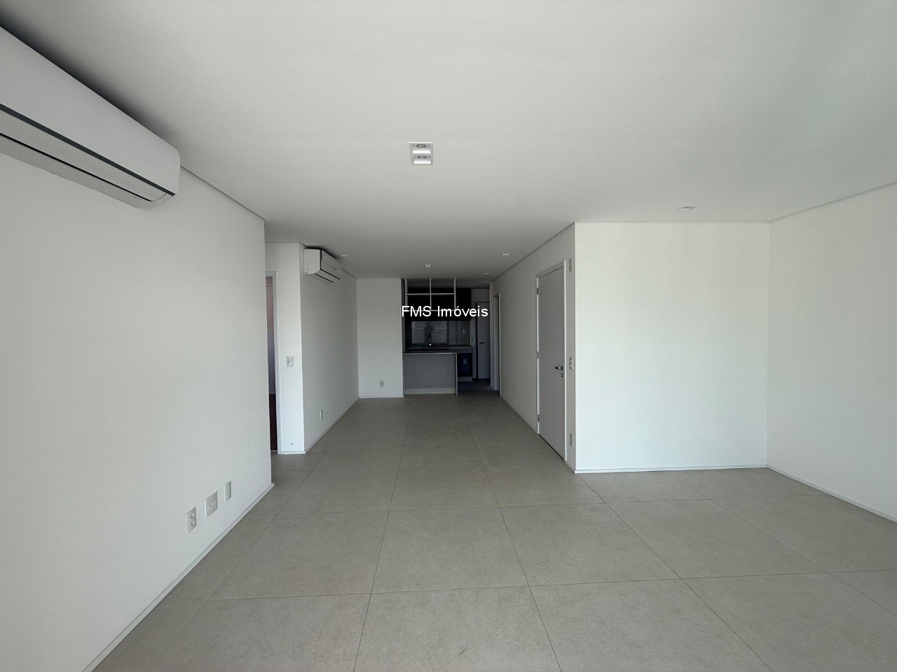 Apartamento, 2 quartos, 115 m² - Foto 1