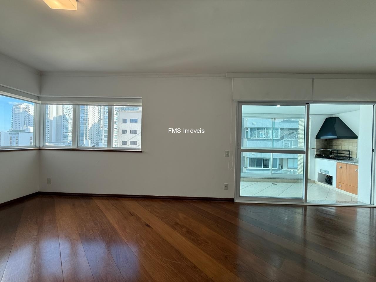 Apartamento, 3 quartos, 155 m² - Foto 2