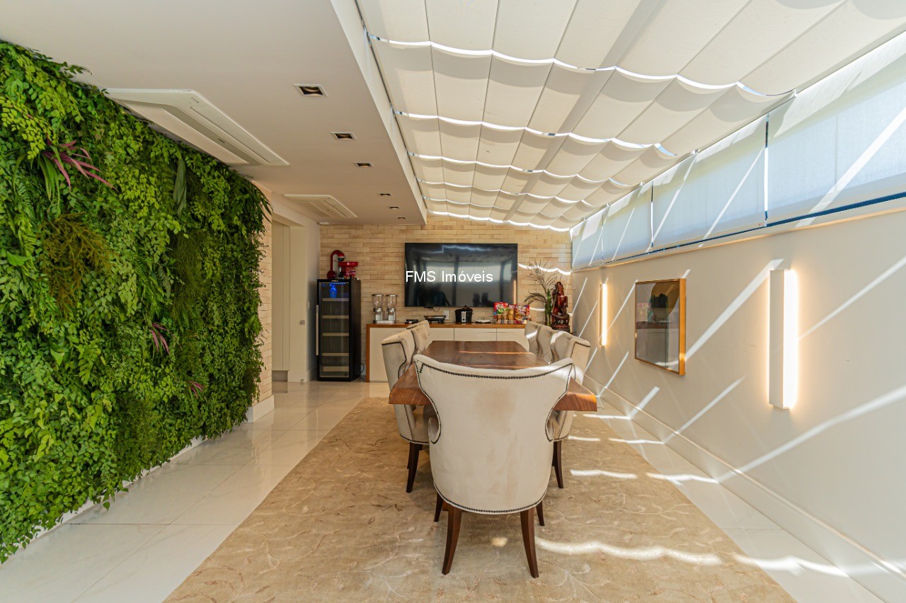 Apartamento, 3 quartos, 330 m² - Foto 2
