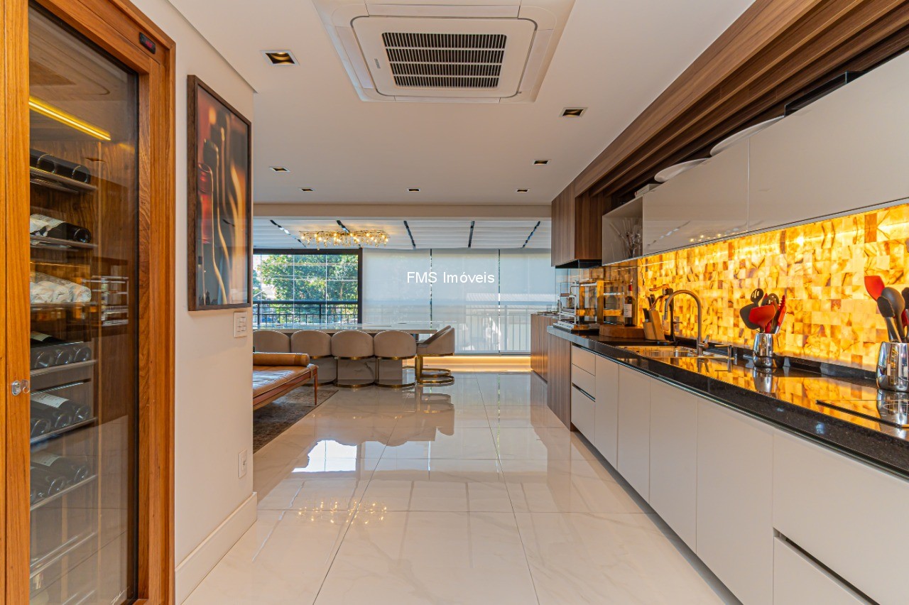 Apartamento, 3 quartos, 330 m² - Foto 8