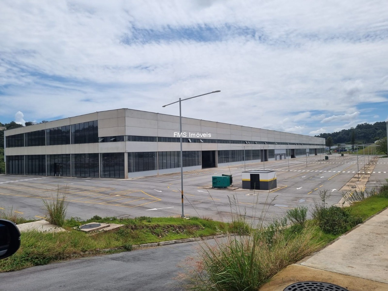 Depósito-Galpão, 7629 m² - Foto 2